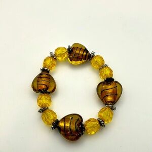 Elegant Gold Heart Beaded Bracelet